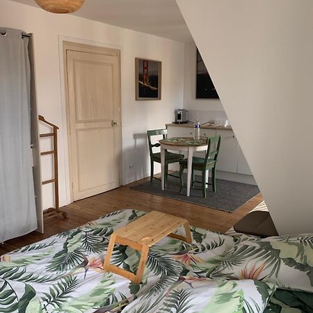 Houdan Charmant Logement Centre-Ville מראה חיצוני תמונה